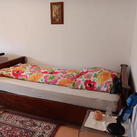 Unser Haus Am Weinberg Apartament *