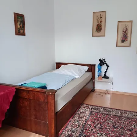Апартаменты Unser Haus Am Weinberg Alsheim
